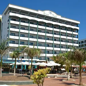 Field Apart Otel